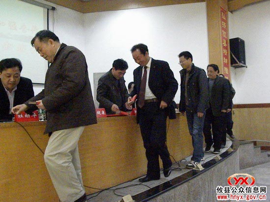 攸县教育局紧抓高三教学工作积极备战“高考”