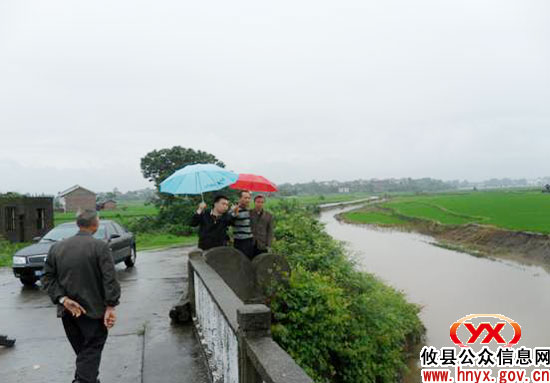 攸县新市镇紧急安排部署组织抗洪防汛工作