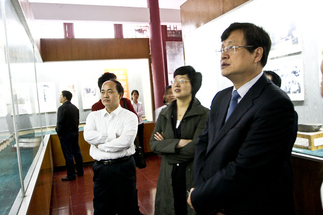 湖南炎陵农村商业银行股份有限公司隆重举行祭祀炎帝陵典礼