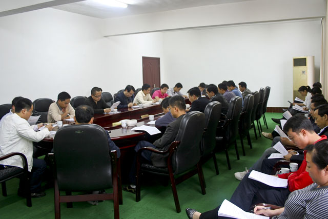 县政府召开“炎陵白鹅”杯美食节暨地方特色菜大赛动员会议