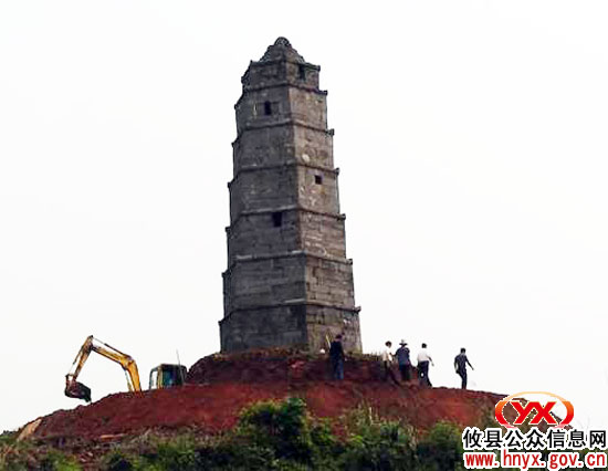 攸县“文明中塔”维修工作全面启动