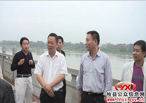 省水利厅副厅长詹晓安一行来攸县调研中小河流治理