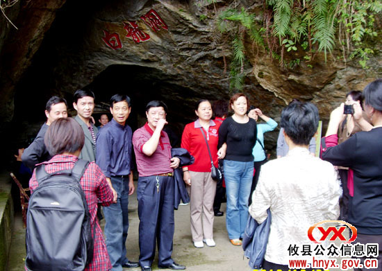 国庆假期：攸县酒埠江白龙洞风景区迎来旅游小高峰