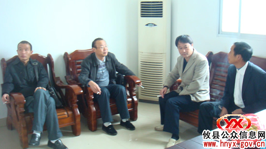 市农办副主任陈汉林一行来攸县督查为民办实事省级示范合作社