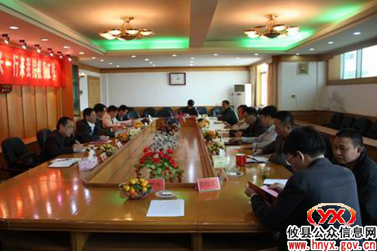 市中级人民法院院长何剑一行到攸县法院调研