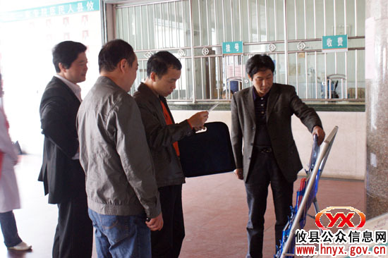 株洲市爱卫专家来攸县进行县城卫生工作检查