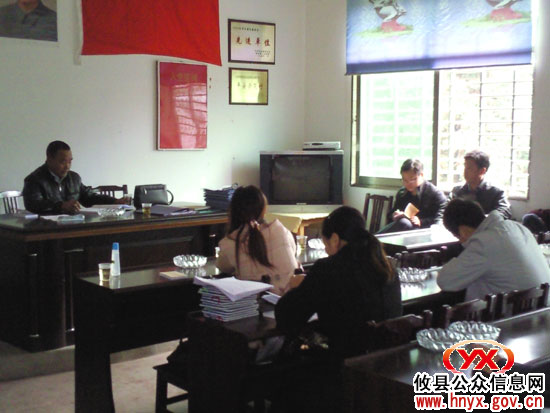 【村级联合办公】谈湘旭一行到柏市镇现场指导工作
