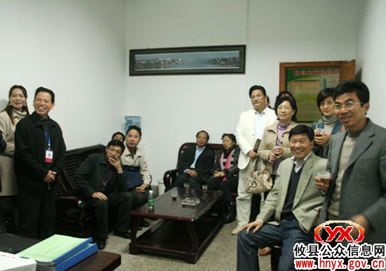 省政府经研信息中心专家组对攸县公众信息网赞赏有加