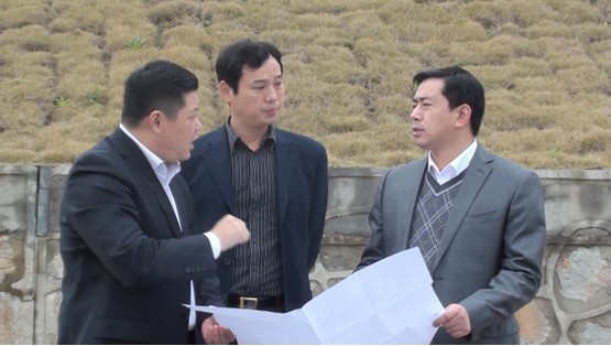 汤立斌考察重点项目安置地