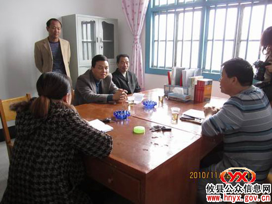 【村级联合办公】胡湘之一行到新市镇开展专题调研