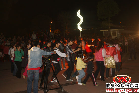 株洲市旅游形象大使电视大赛在攸县采风拍摄