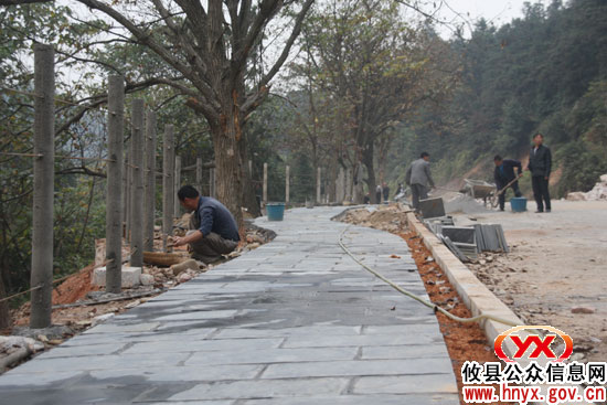 【旅游开发】攸县酒仙湖景区观景廊亭已具雏形