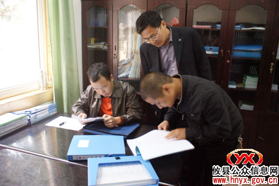 株洲市爱卫专家来攸县进行县城卫生工作检查