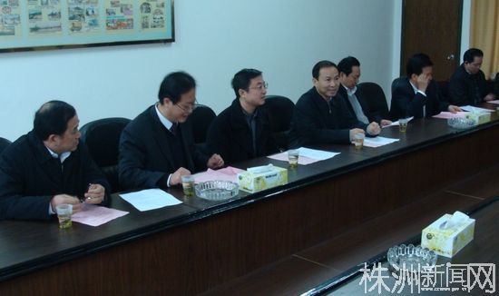 陈君文:越是经济发展 越要关心困难群众