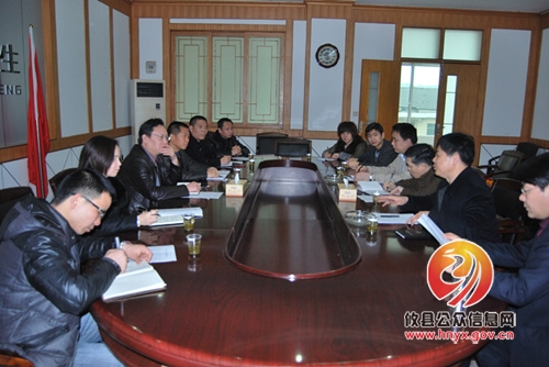 荷塘区副区长陈三龙一行来攸县考察交流人口计生行政执法工作