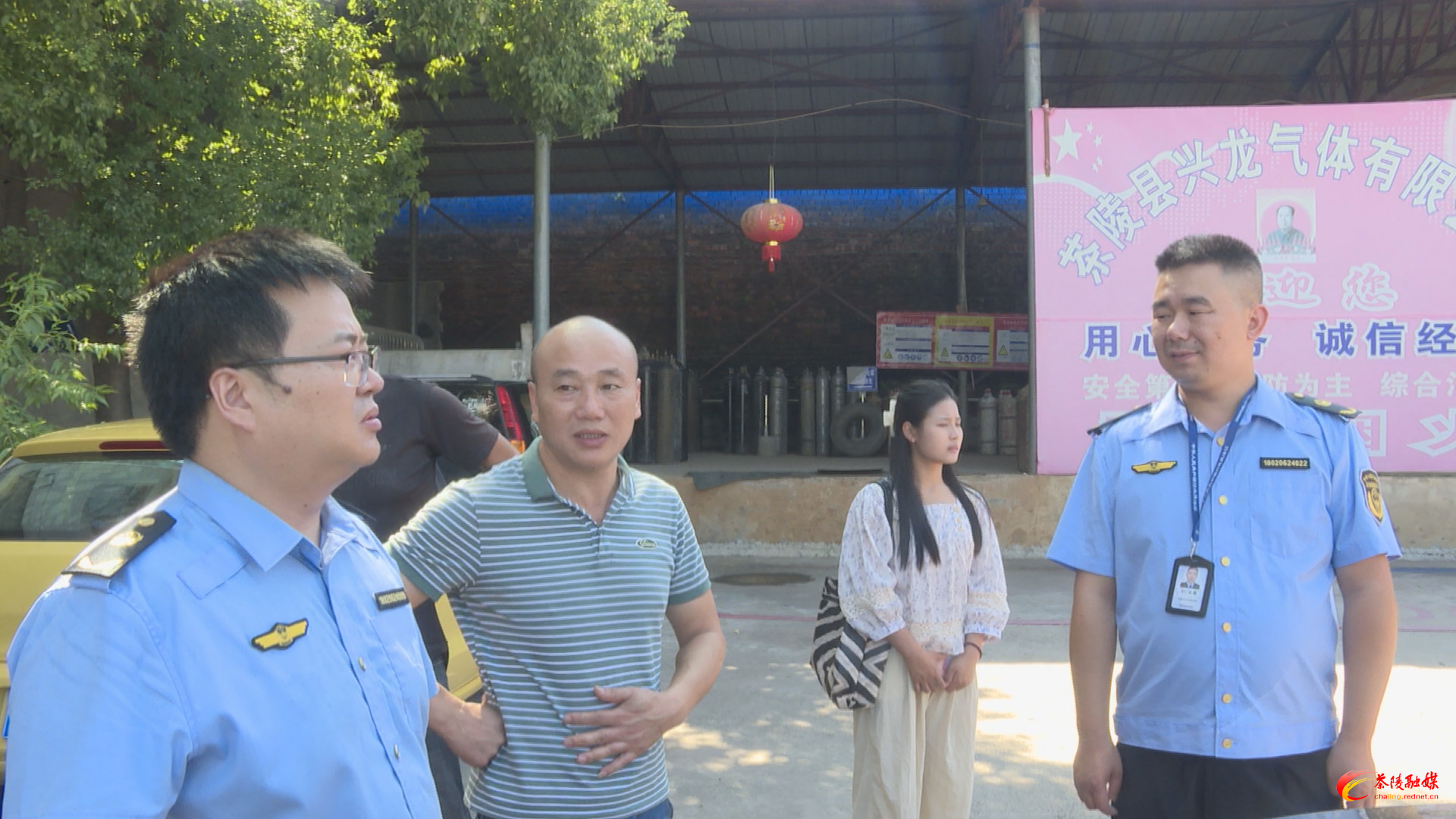 县应急管理局开展危化品安全生产专项执法检查