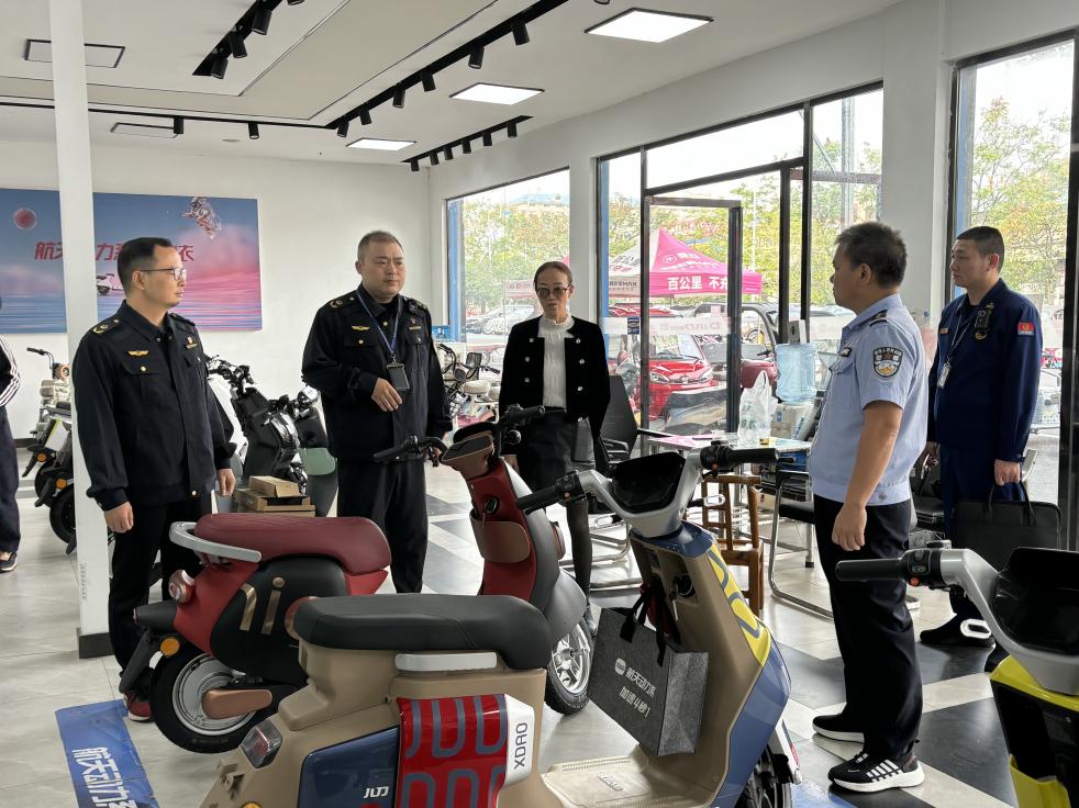 芦淞区市场监管局联合多部门开展电动自行车、电动摩托车安全检查