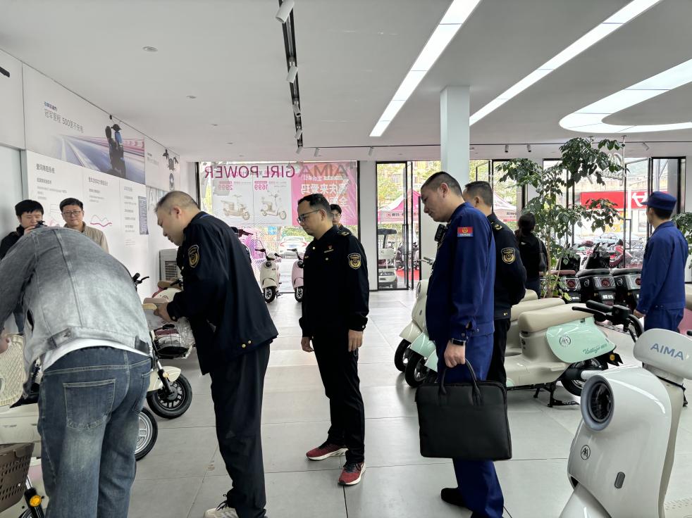 芦淞区市场监管局联合多部门开展电动自行车、电动摩托车安全检查