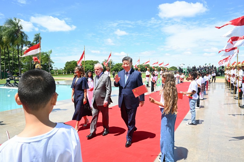 习近平同巴西总统卢拉举行会谈