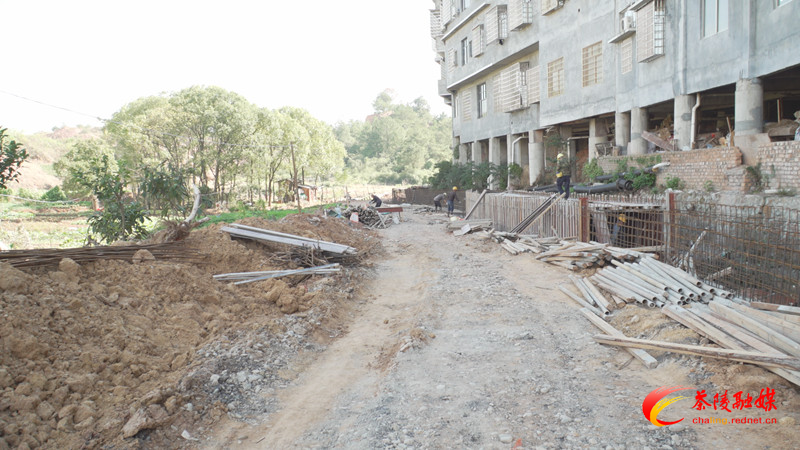 县住建局：加速推进雨污分流 提升水环境治理