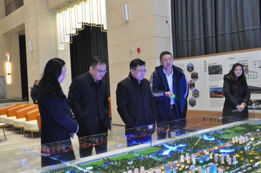 市国资委党委书记、主任宋宇到市城发集团、国投集团开展春节前慰问和安全消防检查