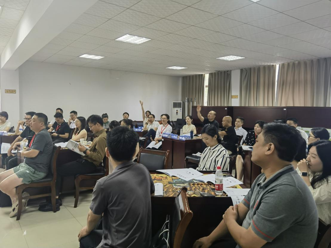 激发新思维 凝聚新动力 ——株洲市属国企民企青年党员骨干培训班完成第一阶段集训
