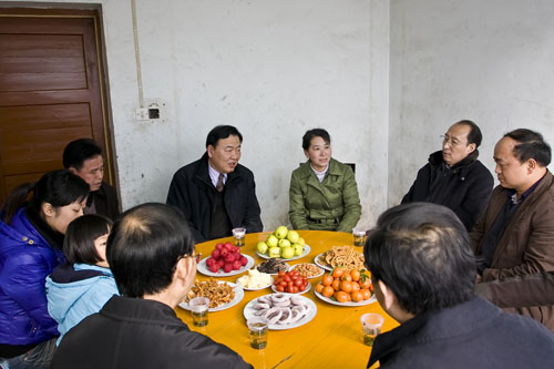 省委组织部副部长郭树人在炎陵视察、慰问