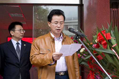 炎陵县政务服务中心搬新址 行政审批“一站”到位