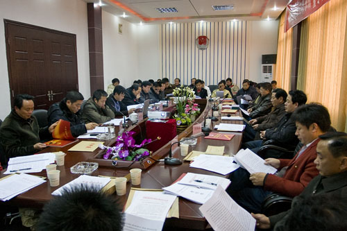 县司法局对全县“应对金融风险，促进‘进位争先’”专项法律服务活动进行动员部署