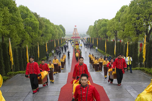 2009’中华茶祖节暨祭炎帝神农茶祖大典(图片新闻)