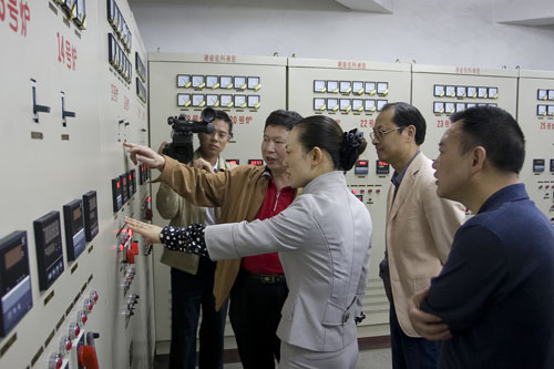 李晖书记深入企业考察调研