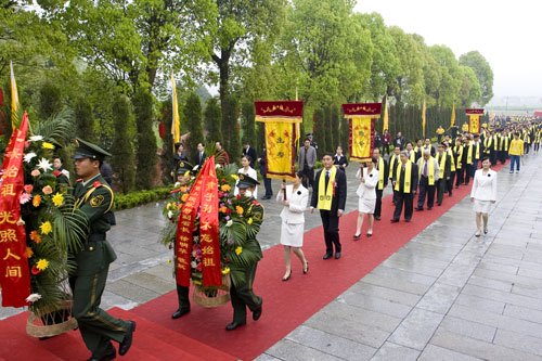 2009’中华茶祖节暨祭炎帝神农茶祖大典(图片新闻)