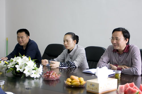 李晖书记深入企业考察调研