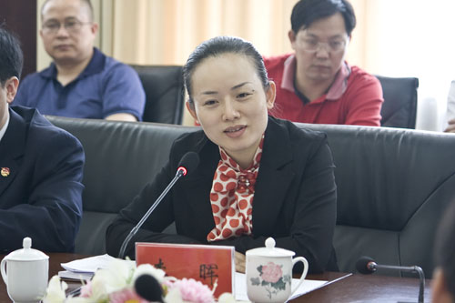 李晖书记与炎陵县“80后”青年代表座谈