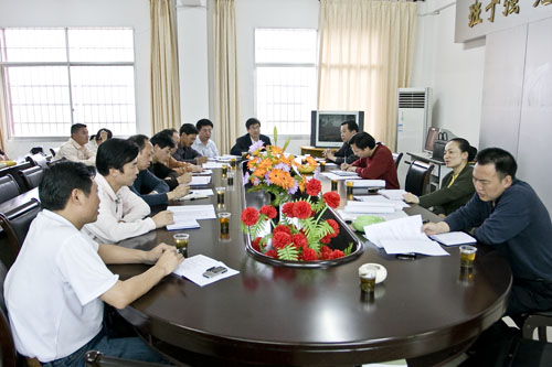 市委副书记、县委书记李晖指导基层党建帮扶工作