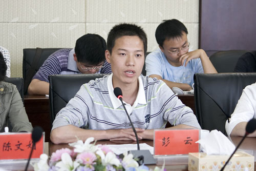 李晖书记与炎陵县“80后”青年代表座谈