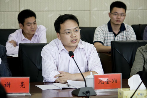 李晖书记与炎陵县“80后”青年代表座谈