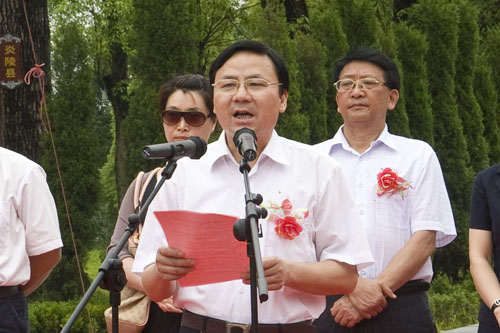 炎帝陵一期续建工程正式动工