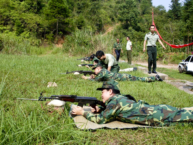 龙溪乡强化训练力度提高民兵预备役综合素质