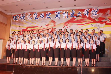 攸县法院认真组织参加庆祝建国60周年文艺汇演