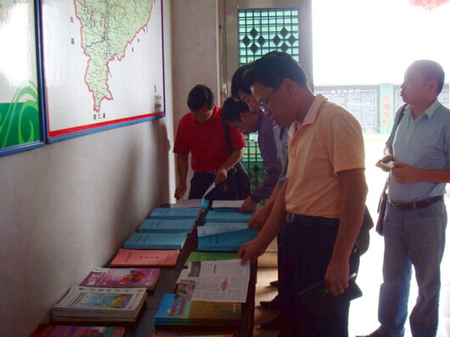 常德市经管局派员来我县考察借鉴土地流转做法