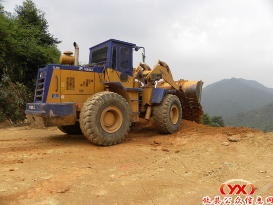 重点工程巡礼之一：S315提质改造工地机器轰鸣