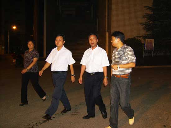 省林业厅副厅长柏芳敏一行在长鸿学校视察