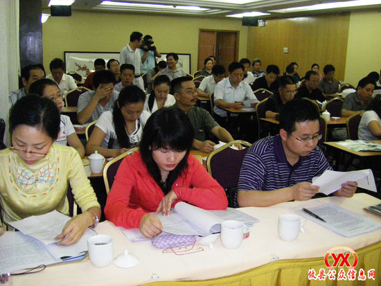 株洲市“1 9”科普创新论坛在攸县举行