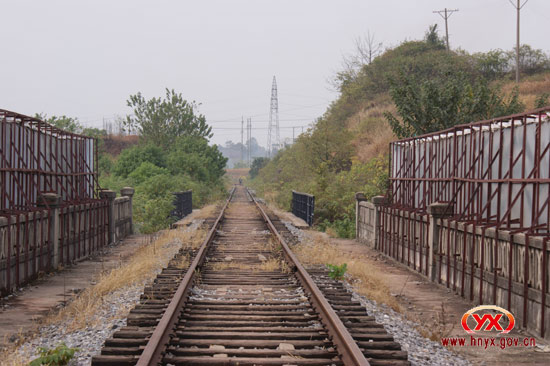 湘东化机厂铁路专线何去何从？