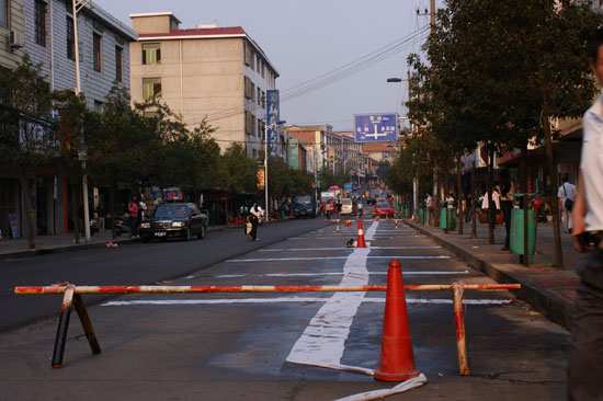 春华秋实逛乡镇（图）