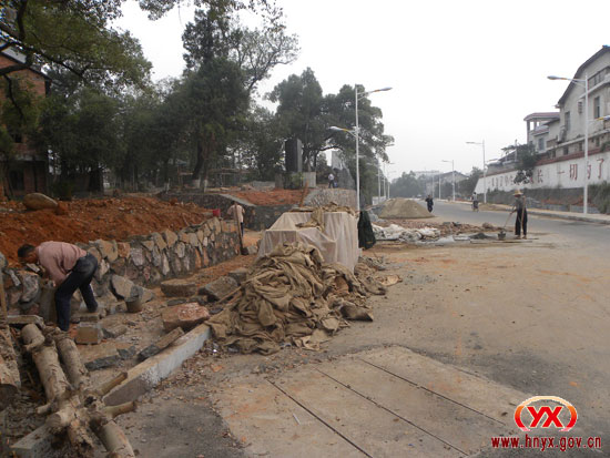 攸县一中紧张筹备迎70周年校庆