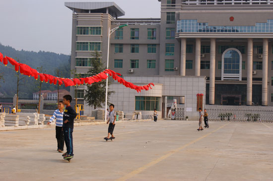 春华秋实逛乡镇（图）