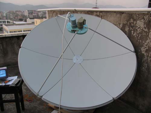 我县对卫星电视地面接收设施开展集中专项整治活动