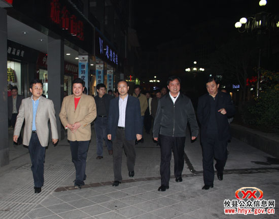 副省长陈肇雄一行来我县考察工业经济发展和全民创业工作情况